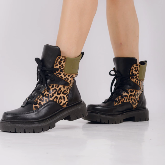 Botas Málaga Leopardo